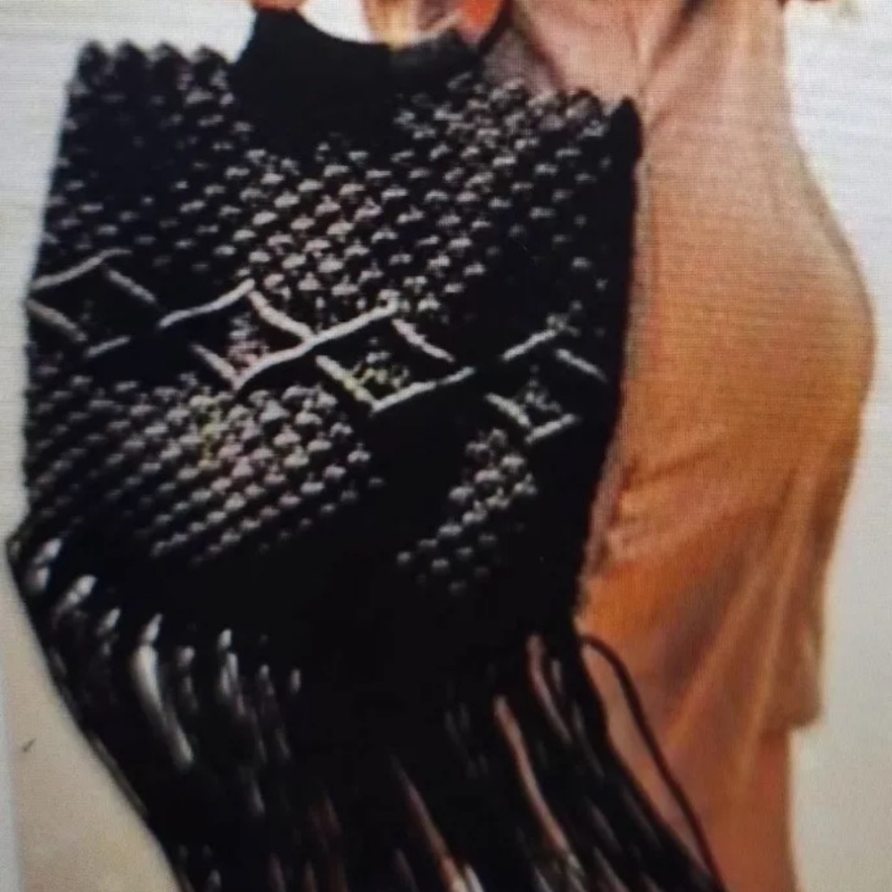 Danielle Nicole Black Tote Macrame Bag With Woode… - image 2